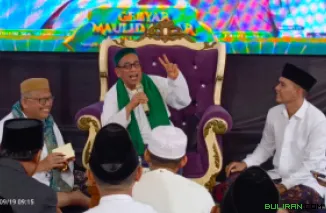 Tausiyah oleh Al Habib Umar Muhthohar dalam rangka Maulid Akbar dan Do'a Untuk Bangsa di Masjid Jami' Al Makmur (Simbah KH. Muh Ibnu Sahil Nawawi - Al Magfurillahu) Desa Sinanggul, Kecamatan Mlonggo, Kabupaten Jepara, Jawa Tengah.