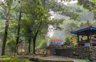 Obyek wisata Songgo Langit, desa Bucu, Jepara.