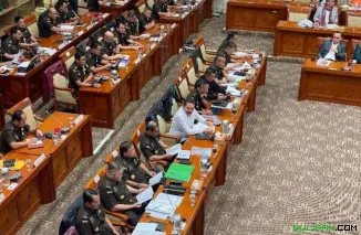 Jaksa Agung ST Burhanuddin bersama jajarannya rapat bersama Komisi III DPR RI di Kompleks Parlemen Senayan, Jakarta.