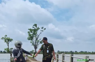 Camat Kalinyamatan, Kabupaten Jepara, Umrotun pada saat 'Tilik Desa', (20/1/2026)