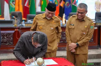 DPRD Setujui Penguatan Modal PT. Jamkrida Sumbar, Mahyeldi: Akses Pembiayaan UMKM Lokal Kian Terbuka