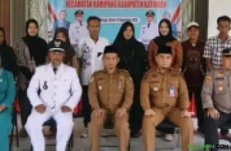 Wakil Bupati Katingan bersama Kepala Desa Keruing, Camat Kamipang, Kapolsek Tasik Payawan dan Danramil Tasik Payawan