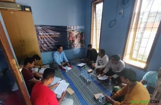 Pekerja Proyek Dibekali Pemahaman BPJS Ketenagakerjaan, Mahasiswa Magister Hukum UMM Turun Beri Edukasi