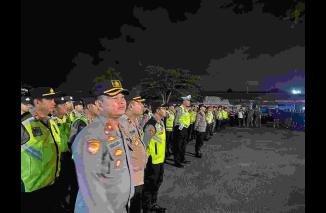POLRESTA BANYUWANGI GELAR APEL PENGAMANAN GIAT SAH SAHAN/WISUDA WARGA PSHT CAB. BANYUWANGI 2024