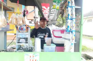 Sambut TOUR DE BANYUWANGI IJEN, KPI Buka Posko Minum Es Teh Gratis