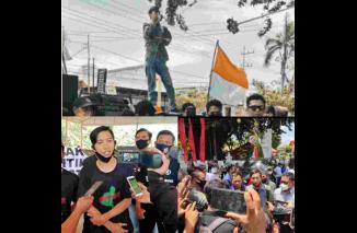 Hearing Dibatalkan, Demonstrasi Diselenggarakan