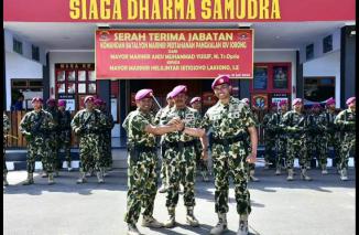 Komandan Pasmar 3 Pimpin Upacara Serah Terima Jabatan Danyonmarhanlan XIV Sorong