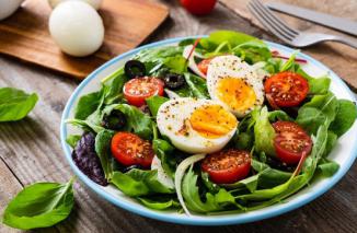 7 Menu Sahur Saat Diet yang Simpel, Bantu Turunkan BB hingga 10 Kg