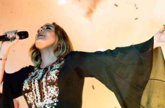 Mengapa Lagu Skyfall dari Adele Begitu Menghanyutkan?