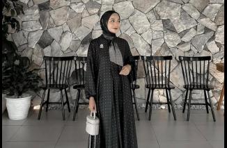 Inspirasi Gaun Elegan yang akan Memukau di Bukber