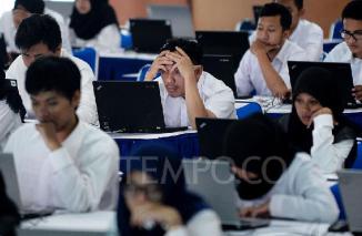Cerita CPNS Kuras Tabungan Imbas Pengangkatan Ditunda Jadi Oktober 2025