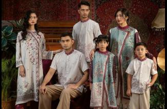 10 Model Baju Sarimbit Keluarga untuk Lebaran 2025, Kompak!