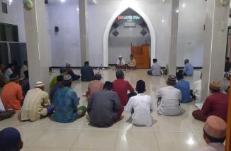 Takmir Masjid Darussalam Pandeman Gelar Buka Puasa Bersama, Hadirkan Ustaz Moh. Hasan Basri