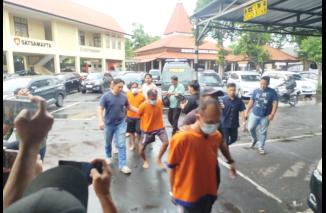Kurang dari 24 jam, motif kasus pembacokan di cungking Banyuwangi terungkap beserta 4 pelaku ditangkap