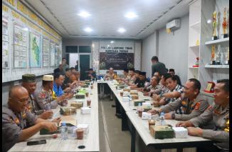 Perkuat Sinergi dan Silaturahmi: Kapolres Lampung Timur Gelar Buka Bersama Jurnalis