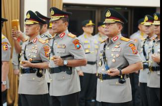 Estafet Tongkat Kepemimpinan Berganti, Brigjen Pol Endar Priantoro Resmi Jabat Kapolda Kaltim