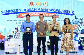 Transformasi Polri di Era 4.0: Responsivitas, Inovasi, dan Kepercayaan Publik