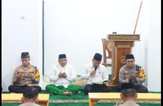 Polres Lampung Timur Peringati Nuzulul Qur'an di Masjid Al-Kautsar dengan Khidmat