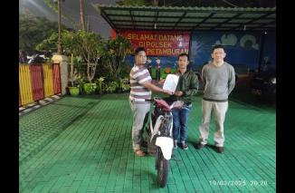 Respon Cepat Polsek Grogol Petamburan, Motor Warga Grogol Petamburan Yang Hilang Kembali dalam Waktu Kurang dari 24 jam