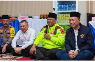 Buka Bersama , Kakorlantas Polri Meminta Didoakan Agar Aman Operasi Ketupat