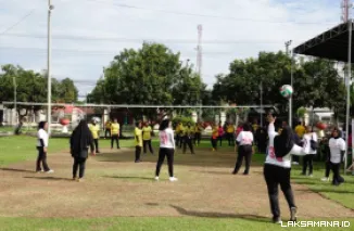 Semarak Hari Bhayangkara ke-79 Polres Lampung Tengah Gelar Turnamen Bola Voli Antar Ibu Bhayangkari