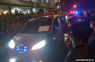 Jenazah Para Korban Meninggal KMP Tunu Pratama Jaya Diserahkan Ke Keluarga