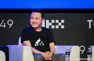 Republik Liberland Ingin Mengibarkan Bendera di Asteroid