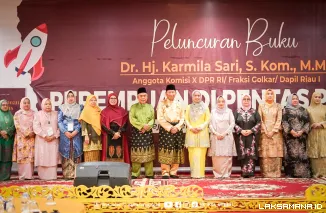 Anggota DPR RI Luncurkan Buku tentang Perjuangan Perempuan di Panggung Politik (Foto : Humas IKTA)