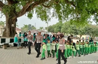Belajar Sambil Bermain, Siswa TK Al Falah Kenali Tugas Polisi di Polres Lampung Tengah