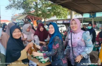 Pasar Murah Diserbu Warga, Pemkab Lampung Timur Gaspol Tekan Inflasi dan Stabilkan Harga Sembako