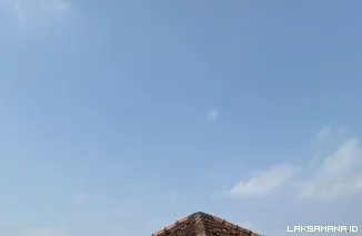 Bupati Ela Tinjau Program Listrik Masuk Sawah di Bumi Harja, Petani Dapat Subsidi Pemasangan KWH