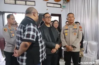 Kapolres Bitung dan Bhayangkari Sambut Wakapolda Sulut di Kediaman Almarhum Kombes Pol. Steidy Raranta, Duka Mendalam Menyelimuti Keluarga Besar Polri
