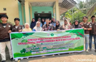 Dosen dan Mahasiswa IKTA Edukasi Warga Kuala Gasib tentang Pemetaan Risiko Penyakit Berbasis Lingkungan