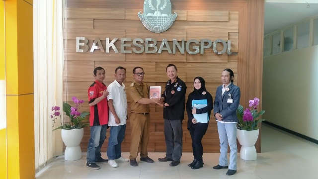 KETUA DPW PWDPI JABAR KUNJUNGI KANTOR KESBANGPOL PROVINSI JAWA BARAT