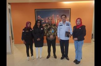 Terkait Pelayanan Publik Kanwil Kemenkum HAM RI, Dra.Kasihhati : "Sosialisasi dan kolaborasi itu Penting