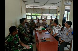 Sinergitas TNI - Polri, Polsek Tanjung Mutiara Gelar Apel Gabungan