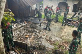 Prajurit Masariku Tebar Kasih Sayang untuk Masyarakat Tual 