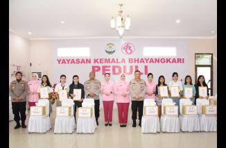 Jelang HUT Ke-43, YKB Maluku Gelar Bhakti Sosial dan Anjangsana