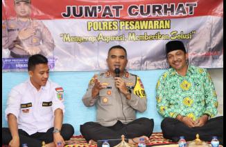 Kapolres Pesawaran Adakan Jumat Curhat di Markas Karang Taruna Kab. Pesawaran