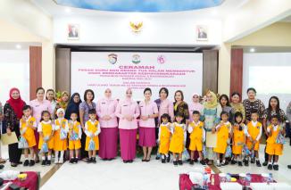 Ketua YKB Maluku Ajak Guru & Orang Tua Berperan dalam Membentuk Anak Berkarakter Kebhayangkaraan