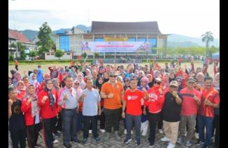 ASN Pemkot Padang Gelar Goro dan Senam Bersama Dengan Harapan Hidup Sehat dan Berakhlak