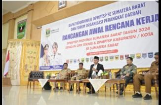 Gubernur Sumbar Mahyeldi Minta DPMPTSP Segera Benahi Berbagai Persoalan Perizinan di Sumbar