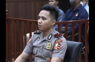 Foto Bharada Richard Eliezer Tidak Dipecat Setelah Menjalani Sidang Kode Etik