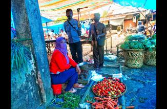 Berikan Rasa Aman Dan Nyaman, Bhabinkamtibmas Polsek Stabat Sampaikan Pesan Khamtibmas