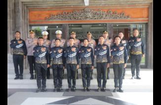Polda Bali Lepas 6 Atlet Mengikuti Kejurnas Pencak Silat Kapolri Cup.