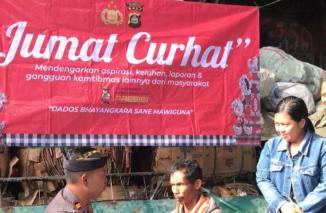 Foto Kapolsek Denpasar Utara Ajak Pengusaha Barang Second Hand/ Bekas Untuk Bantu Kaga Kamtibmas