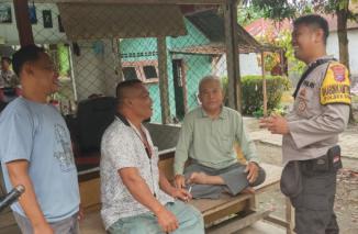 Bhabinkamtibmas Polsek Stabat, Aipda Jhon Panjaitan Sambangi Warga Binaan Berikan Pesan Kamtibmas