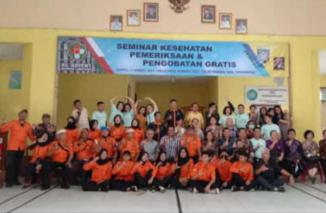 Antusias Masyarakat Hanura dalam seminar kesehatan di Balai desa