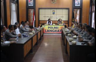 Komisi III DPR RI, DR Hinca Panjaitan Kunker Ke Polres Langkat