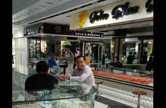 Kisruh Antara Pedagang Mall STC Pekan Baru Dengan Pengelola STC Ramayana